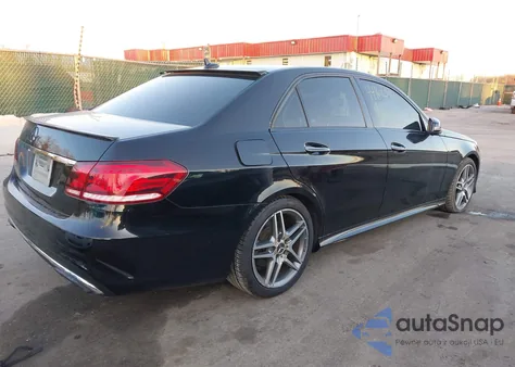 2015 Mercedes-Benz E 350 4Matic z USA, uszkodzony, nr VIN WDDHF8JB9FB087741